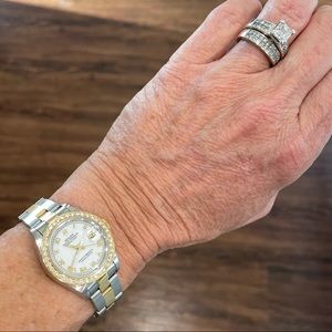 Ladies ROLEX DateJust Oyster